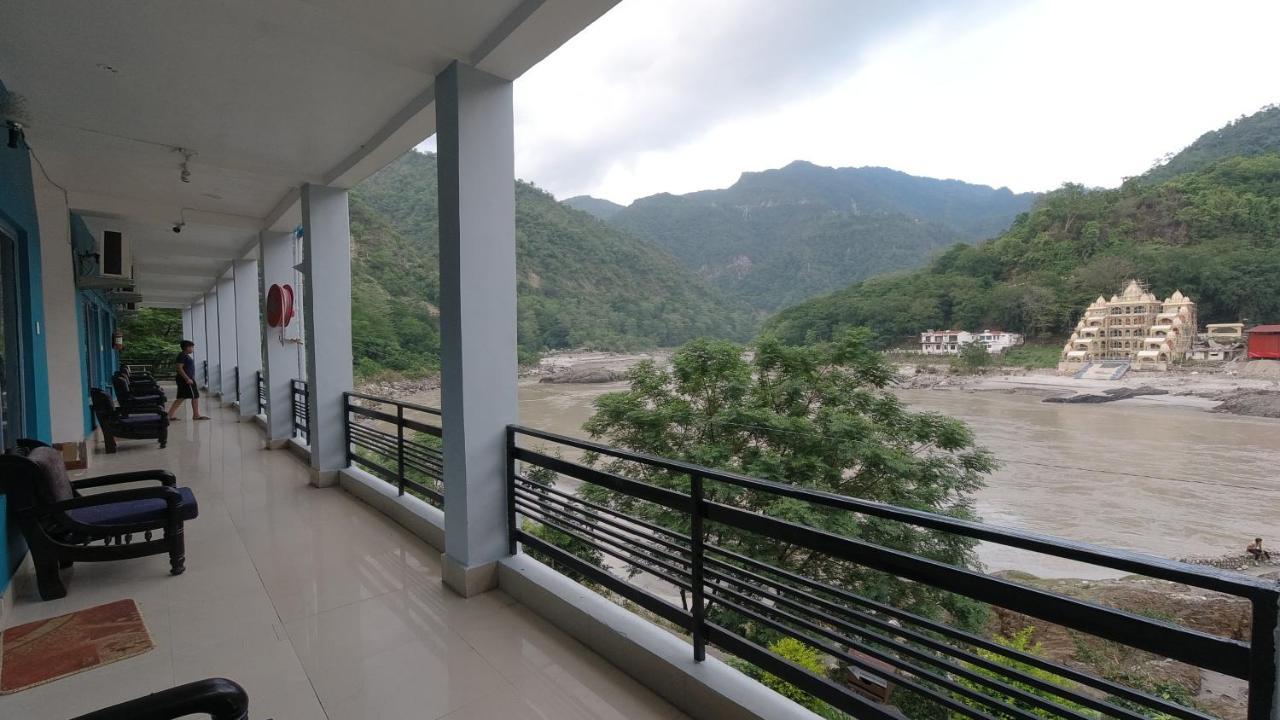 H7 Stay On The Ganges, Yoga & Spa Resort, Rishikesh Exterior photo