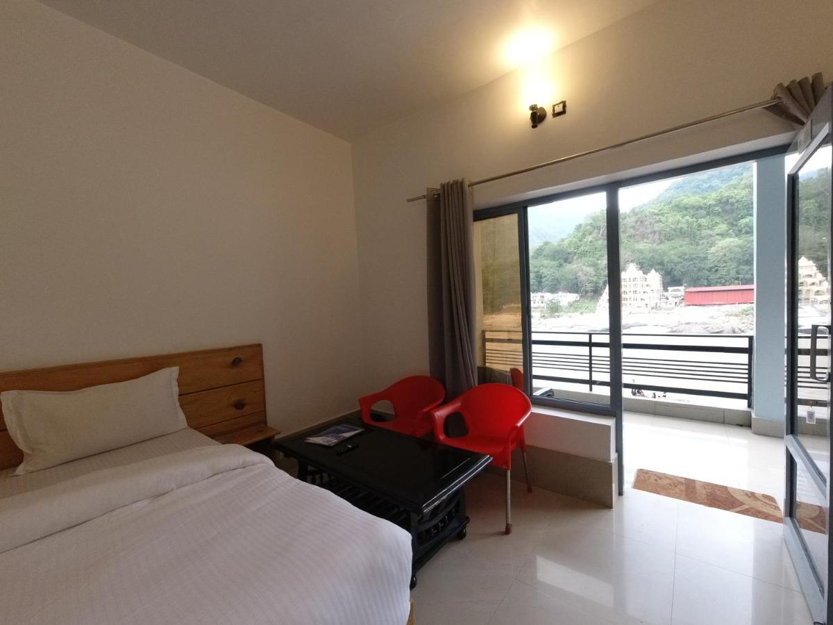 H7 Stay On The Ganges, Yoga & Spa Resort, Rishikesh Exterior photo